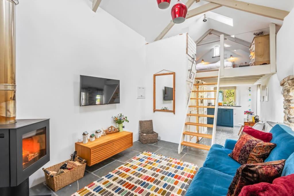 Luxury Self-Contained Cottage For Two With Hot Tub Staverton  المظهر الخارجي الصورة